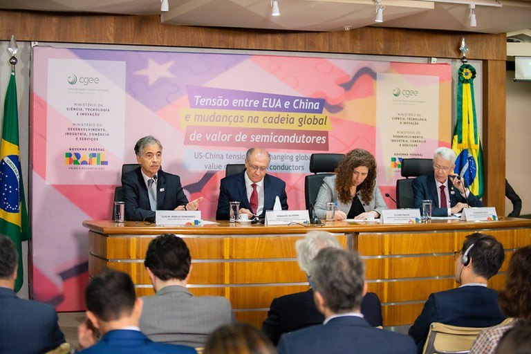 Evento sobre semicondutores