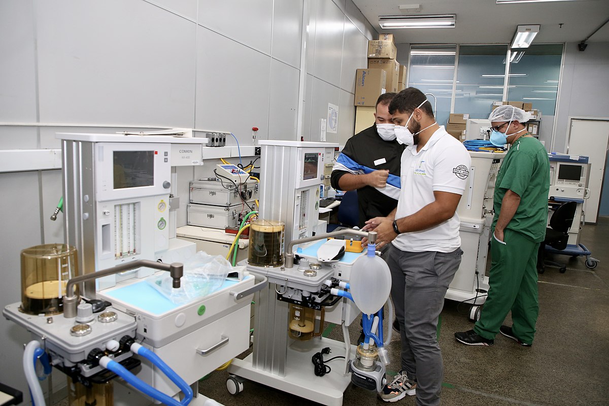 1200px Calibragem de novos respiradores no Hospital das Clínicas 49923141106