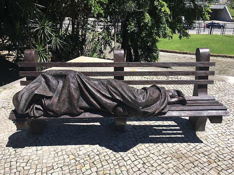 Estátua Jesus Sem Teto - Foto: Arlindo Pereira
