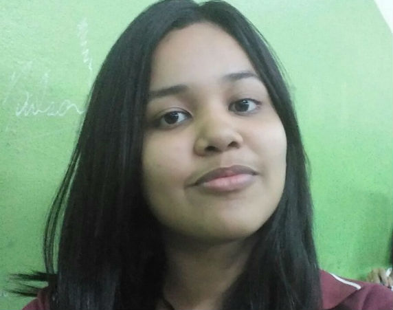 Adrielle Mikaelle, em selfie no Ifam, observa: “Somos capazes de atuar em campo onde há predominância masculina, com racionalidade, equilíbrio e inteligência intelectual.”