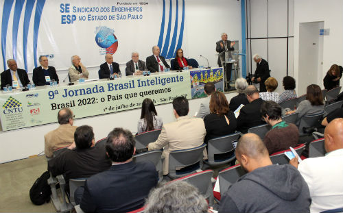 Mesa de abertura da 9ª Jornada da CNTU, na manhã desta sexta-feira, em São Paulo. Fotos: Beatriz Arruda