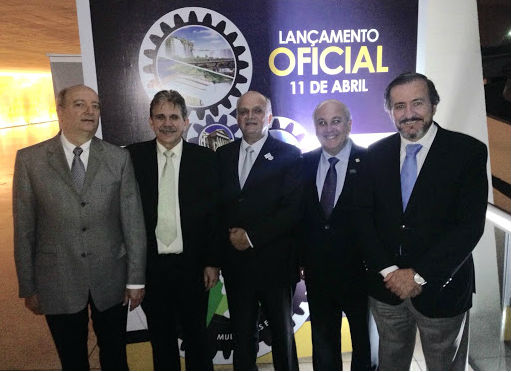 Diretores da FNE prestigiam lançamento da Soea, em Curitiba.