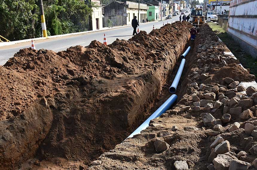 Obras de saneamento básico - Prefeitura de Bagé