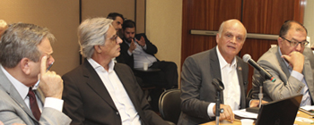 Murilo defende preservar empresas brasileiras
