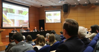 Documento foi lançado em evento na sede da FAPESP e pode ser acessado pela internet (foto: Felipe Maeda / Agência FAPESP)