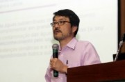 O geólogo Ricardo Hirata, especialista em águas subterrâneas - Foto: Cecília Bastos/Jornal da USP