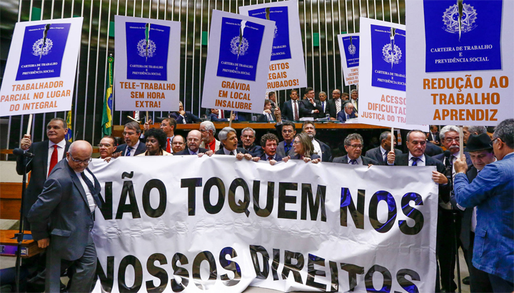 Corte máxima da Justiça do Trabalho libera geral a jornada e faz alegria do patronato. Foto reproduzida da Agência Sindical