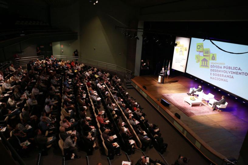 Teatro PUCRS/Foto: João Alves