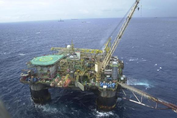 O Estado do Rio de Janeiro responde por quase 70% de toda a produção de petróleo (68,4%) e por 34,8% da produção de gás natural. Foto: Agência Brasil