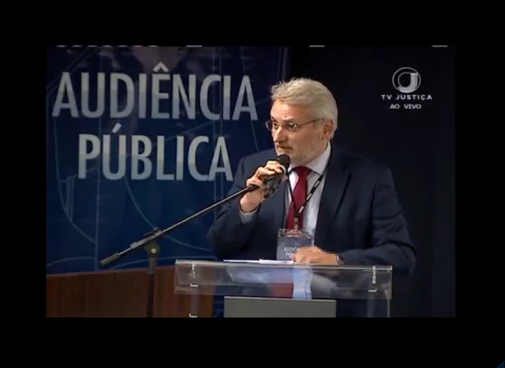 Schreiner representa FNE em audiência pública